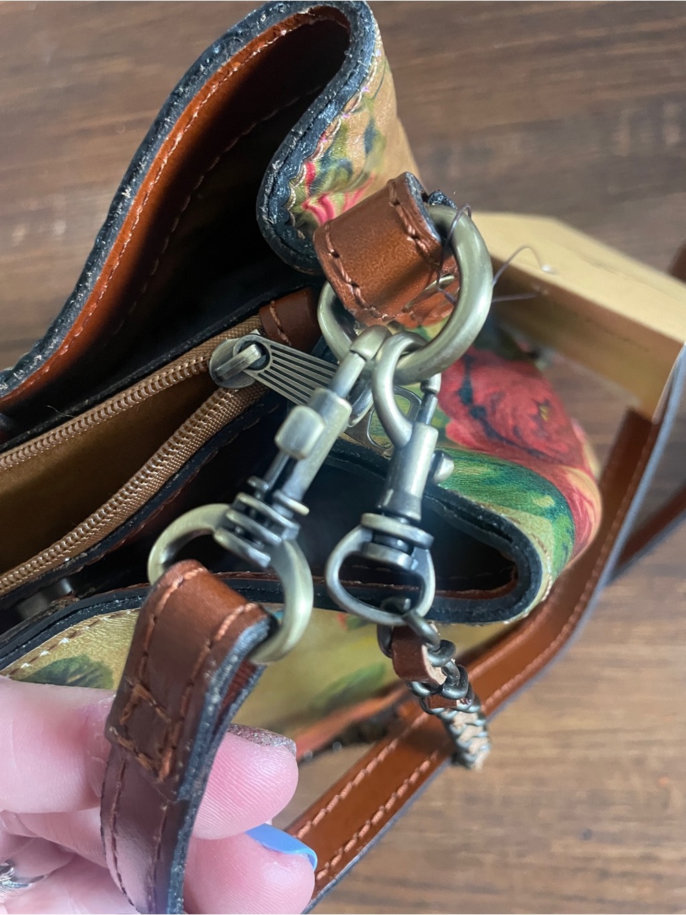 Patricia Nash Vintage Victorian Garden Crossbody/Shoulder Bag Leather - Picture 5 of 15